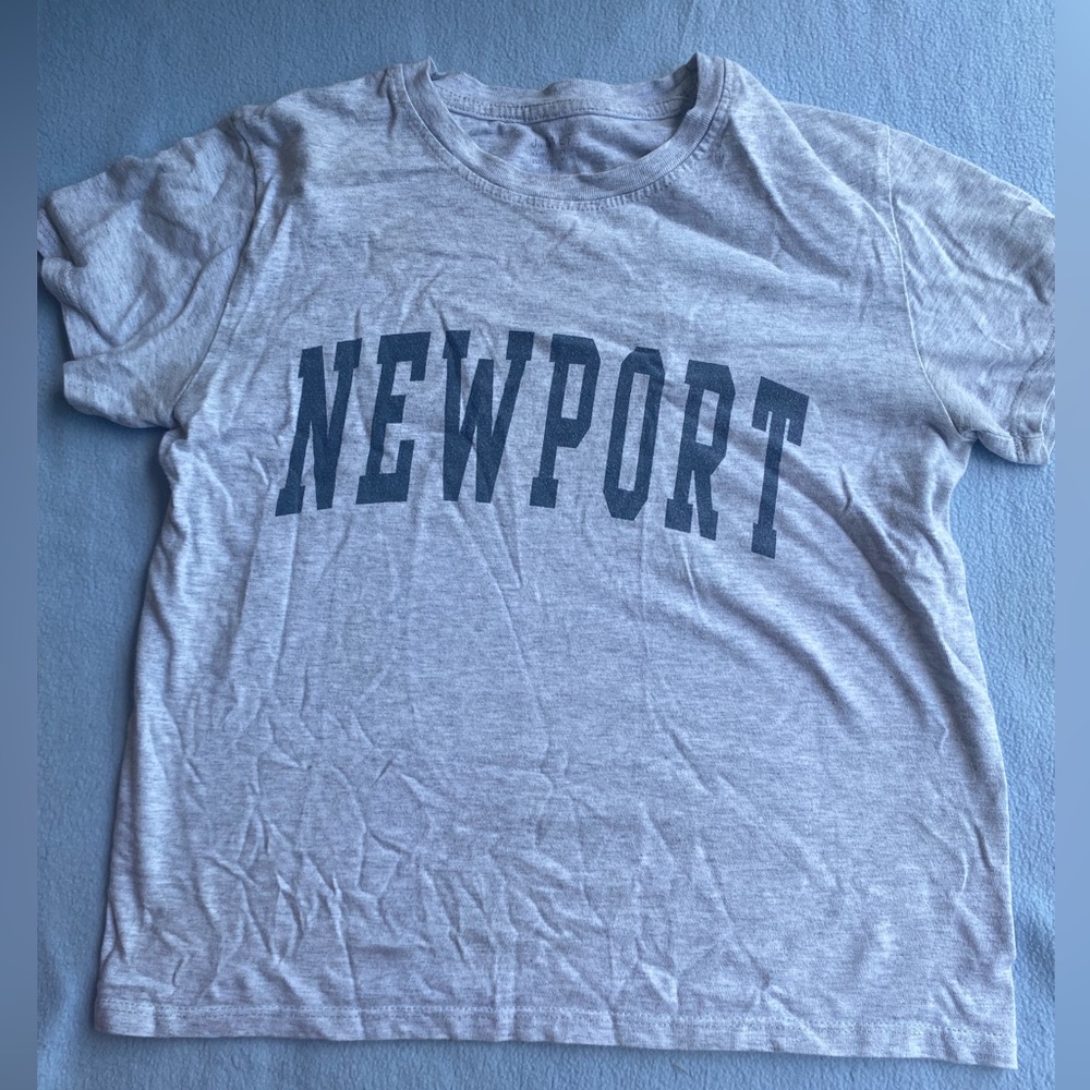 Brandy Melville Tshirt